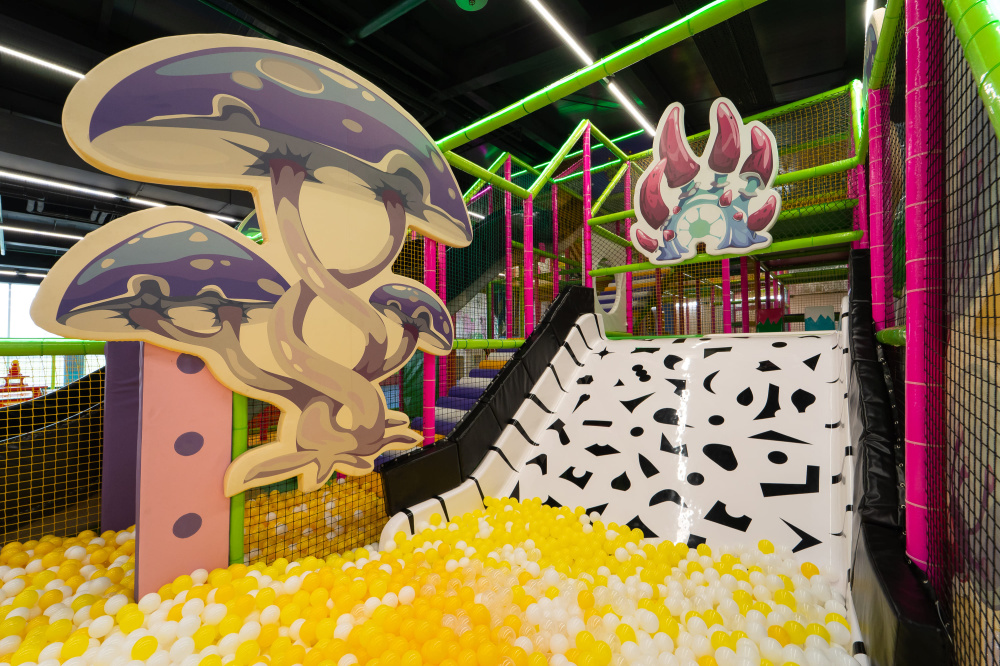 Акриловая горка